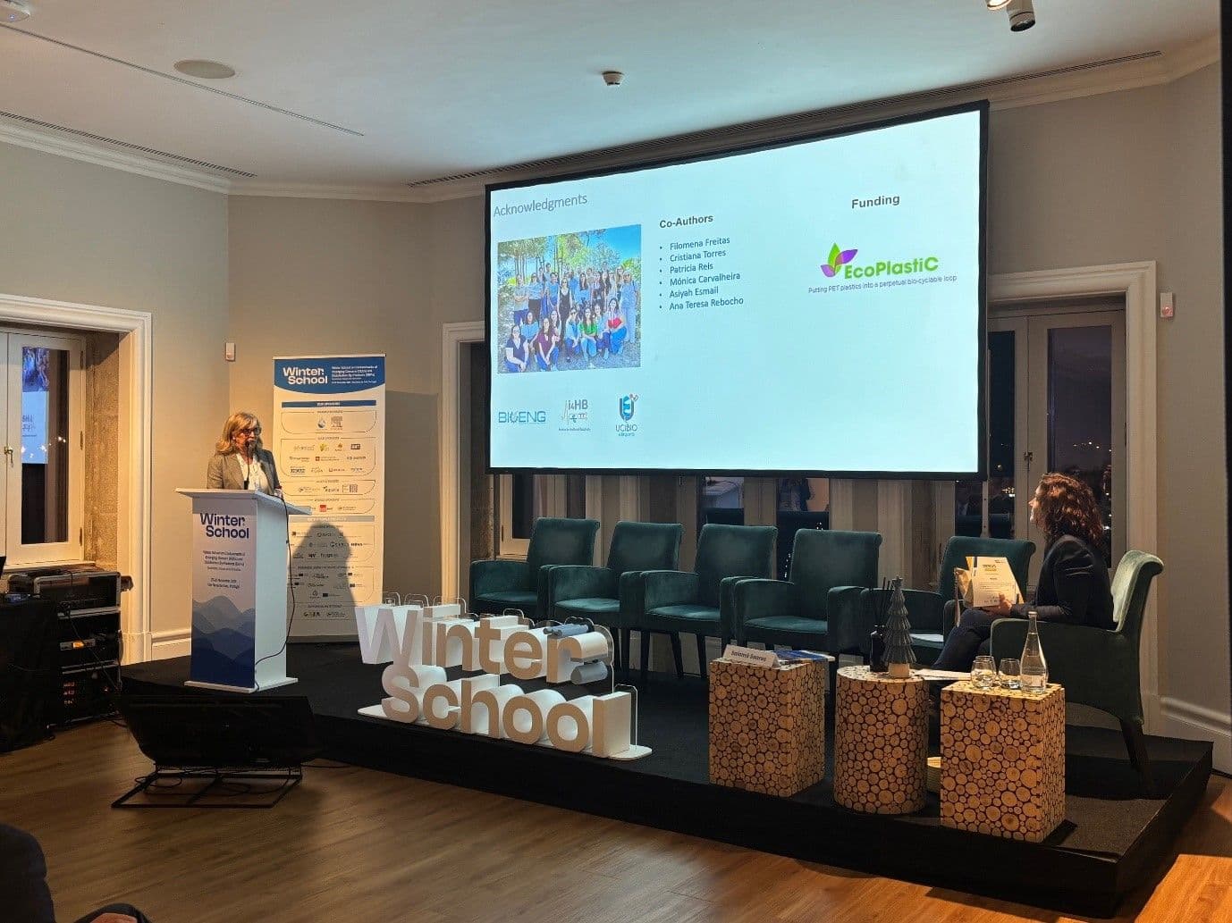 Photo of the invited lecturer Prof. Maria A. M. Reis during her talk “Biological Removal and Recovery of Micro/plastics”